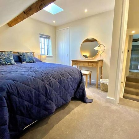 Tilly'S A Perfect Apartment In The Market Town Of レッドベリー エクステリア 写真