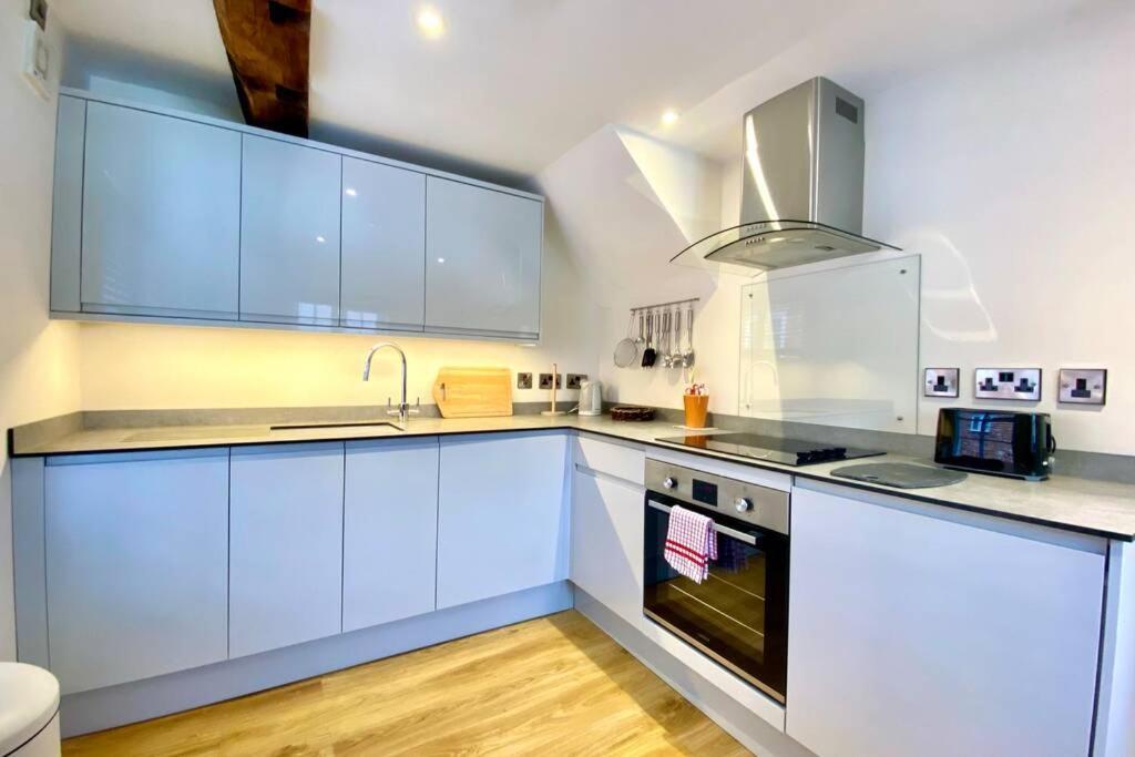 Tilly'S A Perfect Apartment In The Market Town Of レッドベリー エクステリア 写真